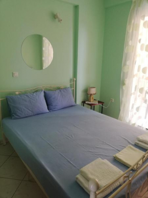 Kasaras Apartments